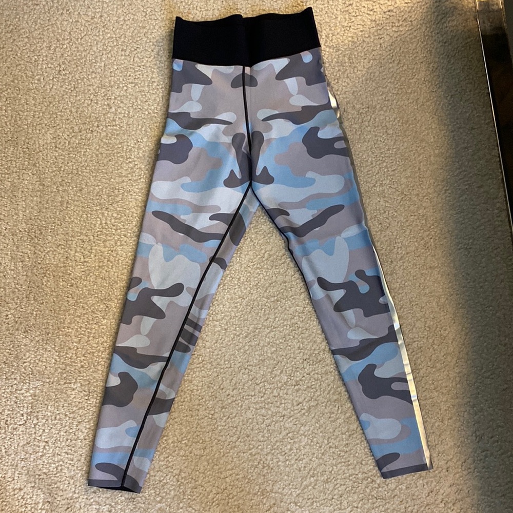 Ultracor leggings, size small